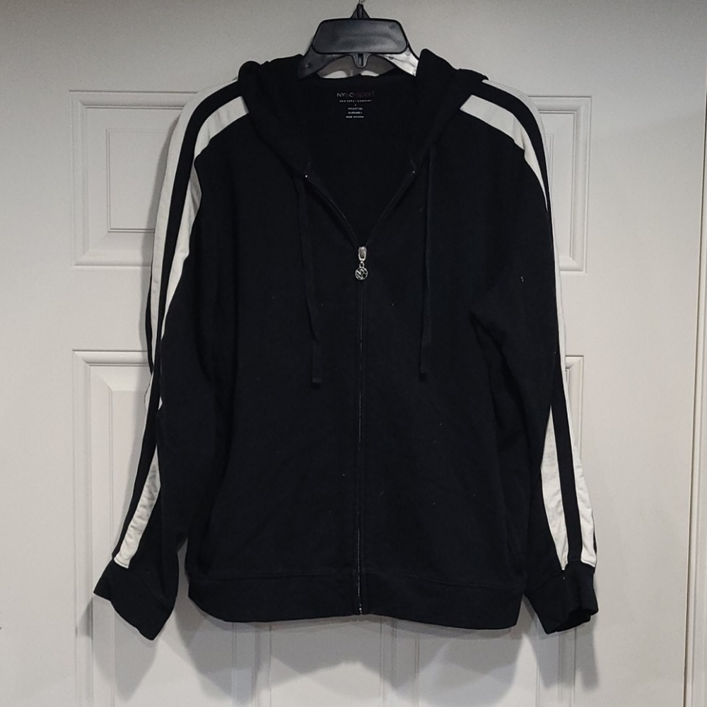 HOODIE: Zip Up Hoodie NY&CO Black/White Striped